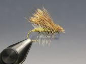 изображение Сухая мушка Elk Hair Caddis Yellow 