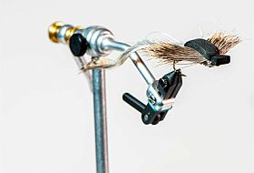 Маленькое фото как выбрать тиски для вязания мушек в 2025 году: stonfo и индийские станки